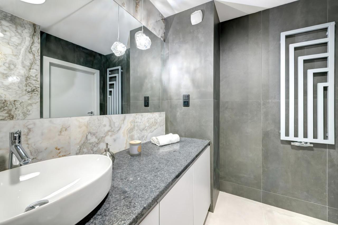 Old Town Apartments - Sw Barbary Street By Noclegi Renters Γκντανσκ Εξωτερικό φωτογραφία